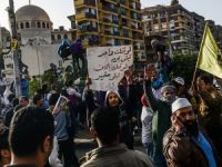 Mısır'da Seçim Protesto Ediliyor