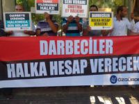 Darbeciler Akhisar'da Protesto Edildi