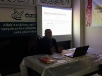 Gaziosmanpaşa Özgür-Der'de  “Temel Kaynağımız Kur'an” Semineri