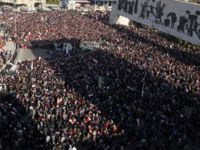 Irak'ta Sadr Destekçilerinin Protesto Eyleminde 5 Gösterici Öldü