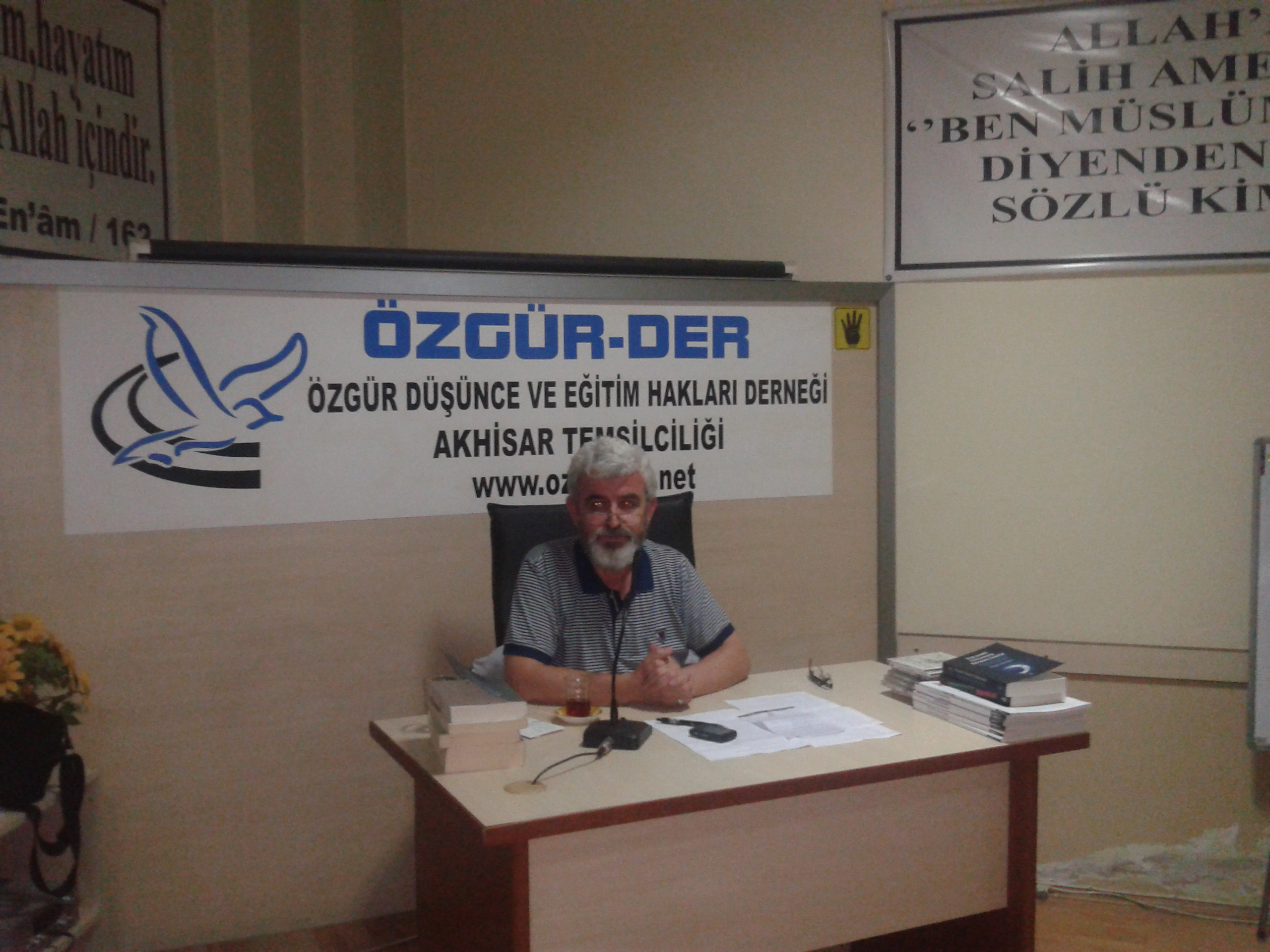 akhisar_ozgur_der_islamcilik_tecrubemiz_ali_soylu-(2).jpg