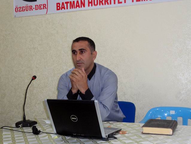 batman-hurriyet-20111030-3.jpg