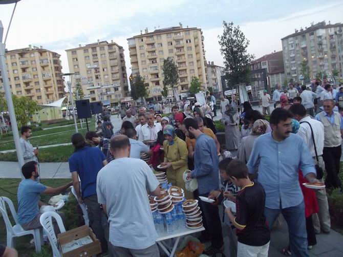 cortum-iftar-20130714-02.jpg