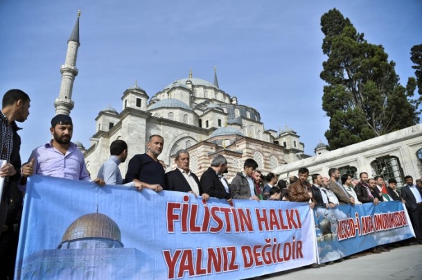 fatihcamiprotesto-3.jpg