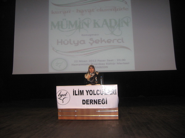 hulya_sekerci-20120422-04.jpg